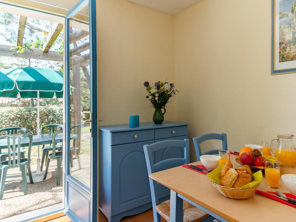Lagrange Vacances Les Mazets De Gaujac Gaujac  Room photo